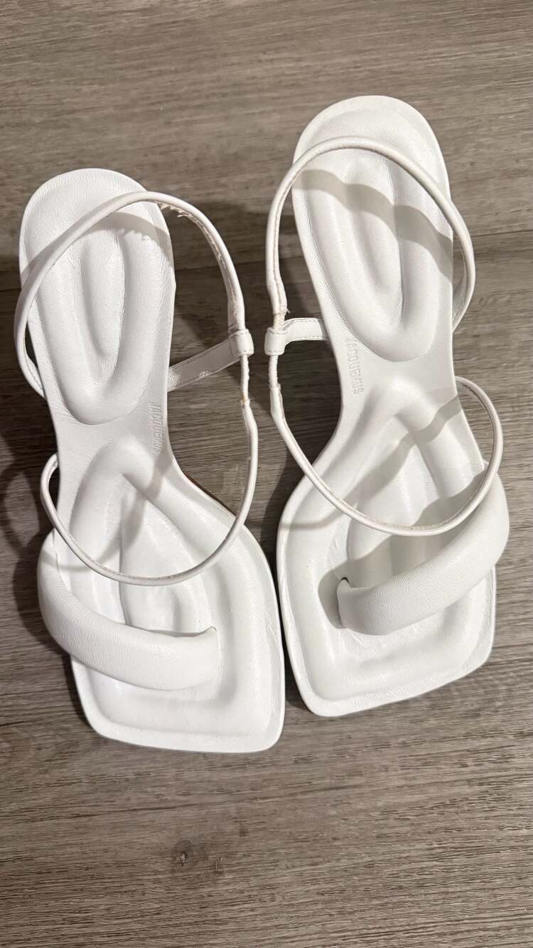 Jacquemus Les Sandales Cuscinu Padded White Leather Slingback Sandals - Picture 6 of 6